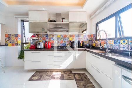 Apartamento à venda com 370m², 4 quartos e 3 vagas Apartamento à venda com 370m², 4 quartos e 3 vagasCozinha