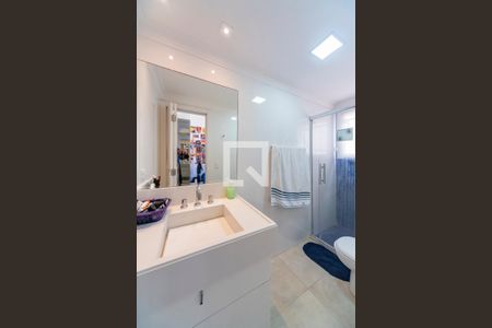 Apartamento à venda com 370m², 4 quartos e 3 vagas Apartamento à venda com 370m², 4 quartos e 3 vagasBanheiro do Quarto 2