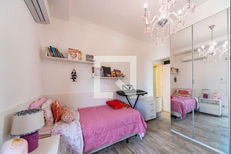 Apartamento à venda com 370m², 4 quartos e 3 vagas Apartamento à venda com 370m², 4 quartos e 3 vagasQuarto 3