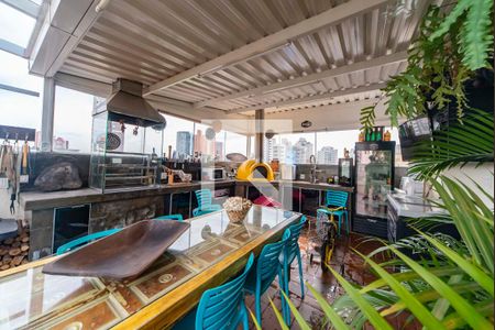 Apartamento à venda com 370m², 4 quartos e 3 vagas Apartamento à venda com 370m², 4 quartos e 3 vagasÁrea Gourmet