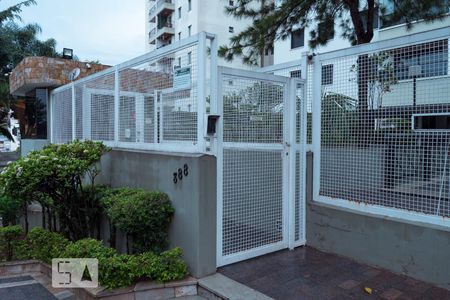 Apartamento à venda com 201m², 4 quartos e 4 vagas Apartamento à venda com 201m², 4 quartos e 4 vagasFachada