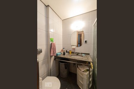 Apartamento à venda com 80m², 3 quartos e 1 vaga Apartamento à venda com 80m², 3 quartos e 1 vagaBanheiro de Serviço