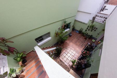 Casa à venda com 177m², 4 quartos e 2 vagas
