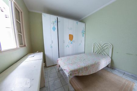 Casa à venda com 177m², 4 quartos e 2 vagas Casa à venda com 177m², 4 quartos e 2 vagasQuarto