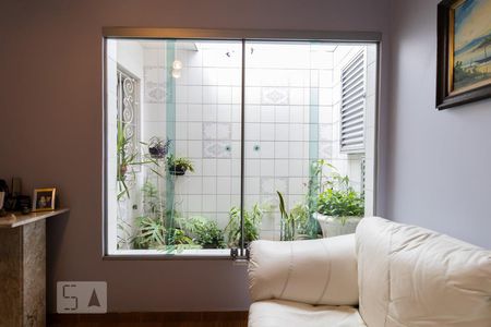 Casa à venda com 357m², 3 quartos e 7 vagas Casa à venda com 357m², 3 quartos e 7 vagasSala de Tv