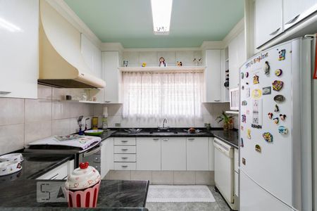 Casa à venda com 357m², 3 quartos e 7 vagas Casa à venda com 357m², 3 quartos e 7 vagasCozinha
