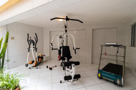 Casa à venda com 357m², 3 quartos e 7 vagas Casa à venda com 357m², 3 quartos e 7 vagasAcademia