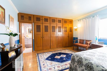 Casa à venda com 357m², 3 quartos e 7 vagas Casa à venda com 357m², 3 quartos e 7 vagasSuite 3