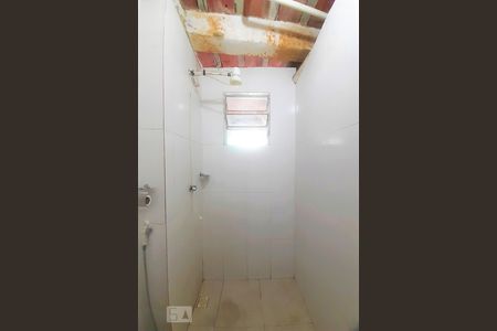 Casa à venda com 100m², 3 quartos e sem vaga Casa à venda com 100m², 3 quartos e sem vagaBanheiro Social 1