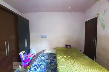 Casa à venda com 100m², 3 quartos e sem vaga Casa à venda com 100m², 3 quartos e sem vagaQuarto 2 - Suíte