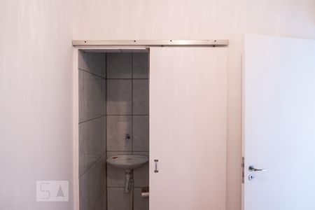 Apartamento à venda com 200m², 3 quartos e 2 vagasÁrea de serviço - banheiro de serviço