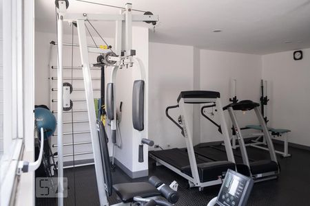 Apartamento à venda com 200m², 3 quartos e 2 vagasÁrea comum - academia