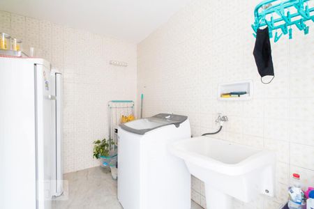 Casa à venda com 270m², 4 quartos e 2 vagasÁrea de Serviço