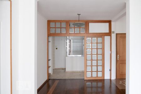 Sala de apartamento à venda com 2 quartos, 100m² em Cerqueira César, São Paulo
