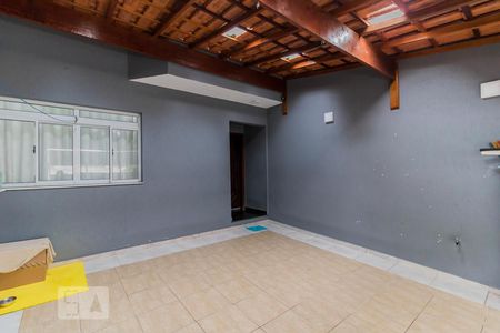 Casa à venda com 95m², 3 quartos e 2 vagasGaragem