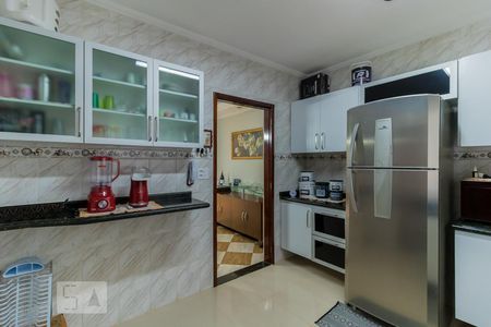 Casa à venda com 95m², 3 quartos e 2 vagasCozinha