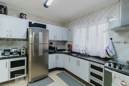 Casa à venda com 95m², 3 quartos e 2 vagasCozinha