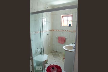 Casa à venda com 140m², 3 quartos e 2 vagasDetalhe do Banheiro da Suite