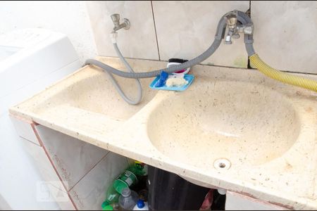 Casa à venda com 140m², 3 quartos e 2 vagasDetalhe da area de serviço