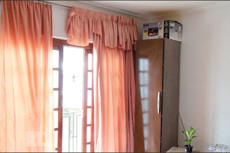 Casa à venda com 140m², 3 quartos e 2 vagasSuíte