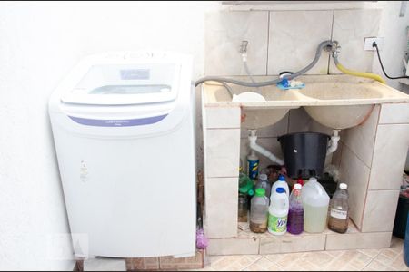 Casa à venda com 140m², 3 quartos e 2 vagasDetalhe da area de serviço