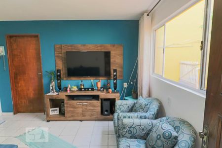 Casa à venda com 140m², 5 quartos e 5 vagasCasa 2 - Sala