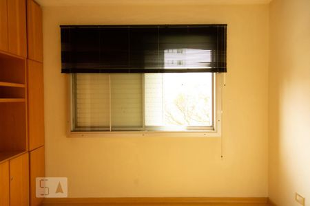 Suíte de apartamento para alugar com 3 quartos, 87m² em Indianópolis, São Paulo