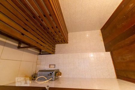 Apartamento à venda com 170m², 3 quartos e 3 vagas Apartamento à venda com 170m², 3 quartos e 3 vagasSaúna