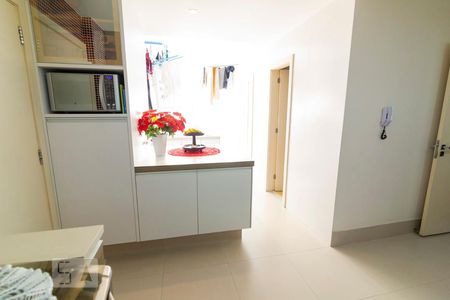 Apartamento à venda com 170m², 3 quartos e 3 vagas Apartamento à venda com 170m², 3 quartos e 3 vagasCozinha