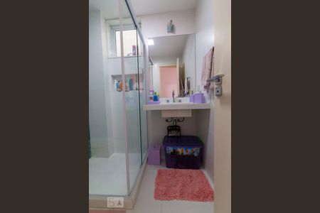 Apartamento à venda com 170m², 3 quartos e 3 vagas Apartamento à venda com 170m², 3 quartos e 3 vagasBanheiro