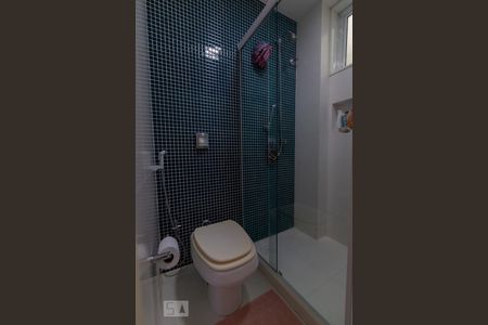 Apartamento à venda com 170m², 3 quartos e 3 vagas Apartamento à venda com 170m², 3 quartos e 3 vagasBanheiro