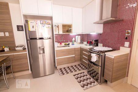 Apartamento à venda com 170m², 3 quartos e 3 vagas Apartamento à venda com 170m², 3 quartos e 3 vagasCozinha