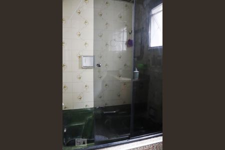 Casa à venda com 126m², 2 quartos e 2 vagasBanheiro 1