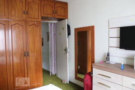 Quarto 2 de casa à venda com 2 quartos, 126m² em Santa Teresinha, Santo André