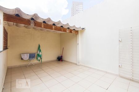 Casa à venda com 160m², 3 quartos e 2 vagasVaranda