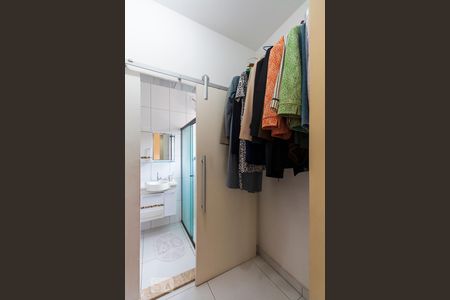 Casa à venda com 160m², 3 quartos e 2 vagasQuarto 2 - Suíte