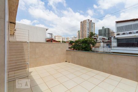 Casa à venda com 160m², 3 quartos e 2 vagasVaranda do Quarto 1 - Suíte