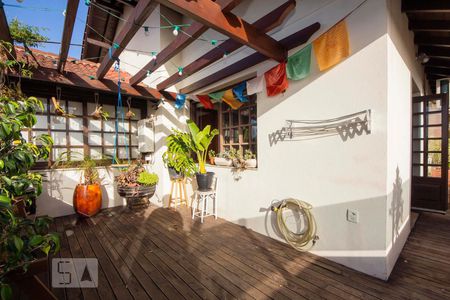 Apartamento à venda com 147m², 2 quartos e 2 vagas Apartamento à venda com 147m², 2 quartos e 2 vagasCobertura