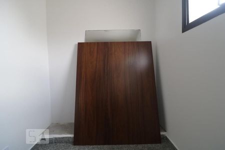 Apartamento à venda com 168m², 4 quartos e 2 vagas Apartamento à venda com 168m², 4 quartos e 2 vagasQuarto de Serviço