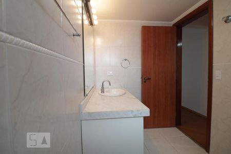 Apartamento à venda com 168m², 4 quartos e 2 vagas Apartamento à venda com 168m², 4 quartos e 2 vagasBanheiro Social