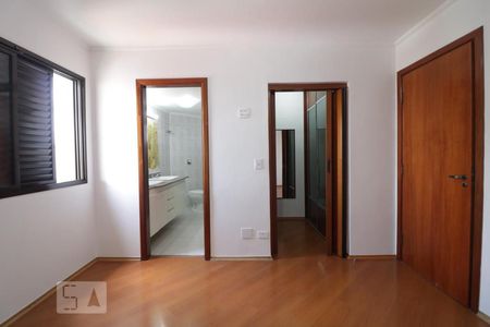 Apartamento à venda com 168m², 4 quartos e 2 vagas Apartamento à venda com 168m², 4 quartos e 2 vagasSuite 1
