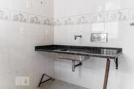 Apartamento à venda com 45m², 2 quartos e sem vagaCozinha e Área de Serviço