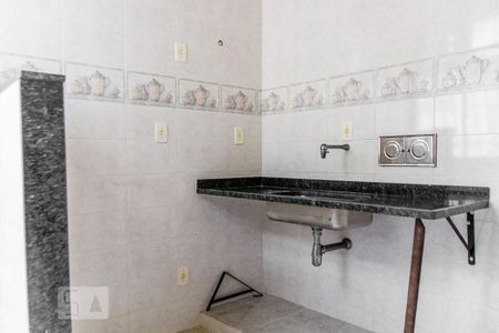 Apartamento à venda com 45m², 2 quartos e sem vagaCozinha e Área de Serviço