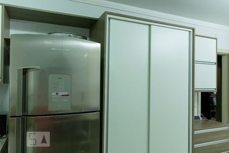 Casa à venda com 400m², 4 quartos e 4 vagas Casa à venda com 400m², 4 quartos e 4 vagasCozinha - Armários