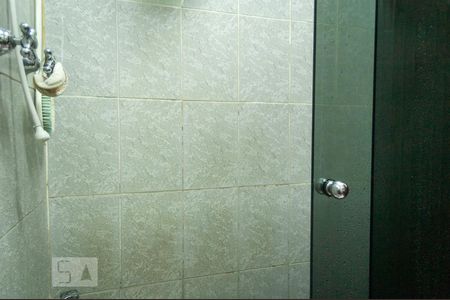 Casa à venda com 115m², 2 quartos e 1 vagaBanheiro