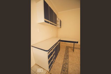 Casa à venda com 214m², 3 quartos e 3 vagas Casa à venda com 214m², 3 quartos e 3 vagascozinha