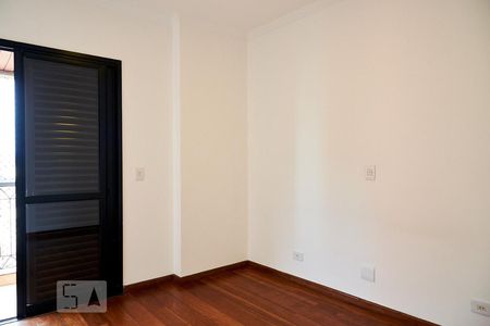 Apartamento à venda com 125m², 3 quartos e 2 vagas Apartamento à venda com 125m², 3 quartos e 2 vagasSuíte