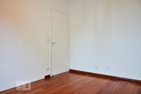 Apartamento à venda com 125m², 3 quartos e 2 vagas Apartamento à venda com 125m², 3 quartos e 2 vagasQuarto 2