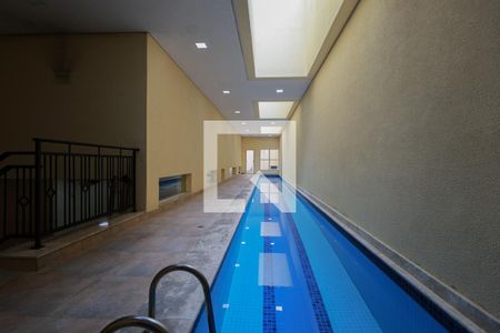 Apartamento à venda com 44m², 1 quarto e 1 vaga Apartamento à venda com 44m², 1 quarto e 1 vagaÁrea comum - Piscina