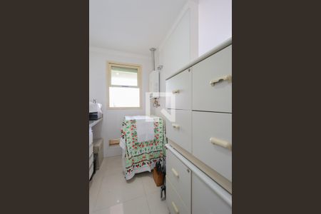 Apartamento à venda com 44m², 1 quarto e 1 vaga Apartamento à venda com 44m², 1 quarto e 1 vagaCozinha e área de serviço